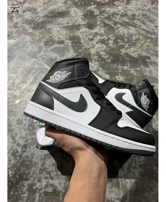 Air Jordan 1 Mid Basketball Shoes